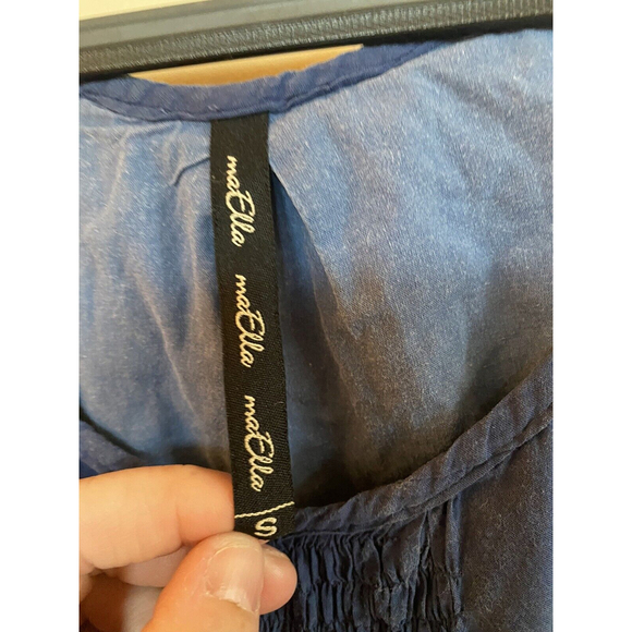 MeElla Blue and White Embrored Sleeveless Dress. Sz.S - Picture 3 of 7